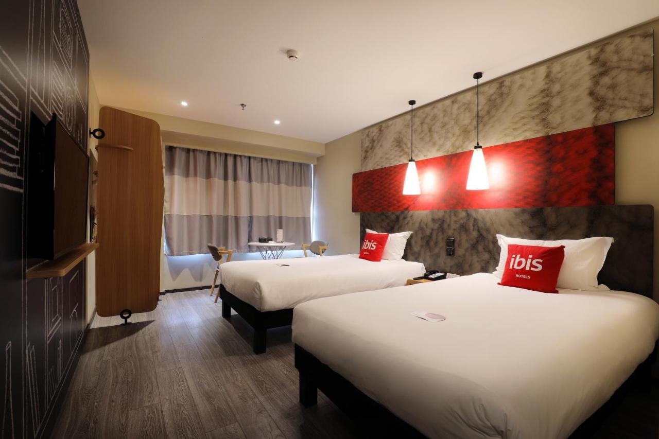 Ibis Dujiangyan Hotel Ченду Екстер'єр фото