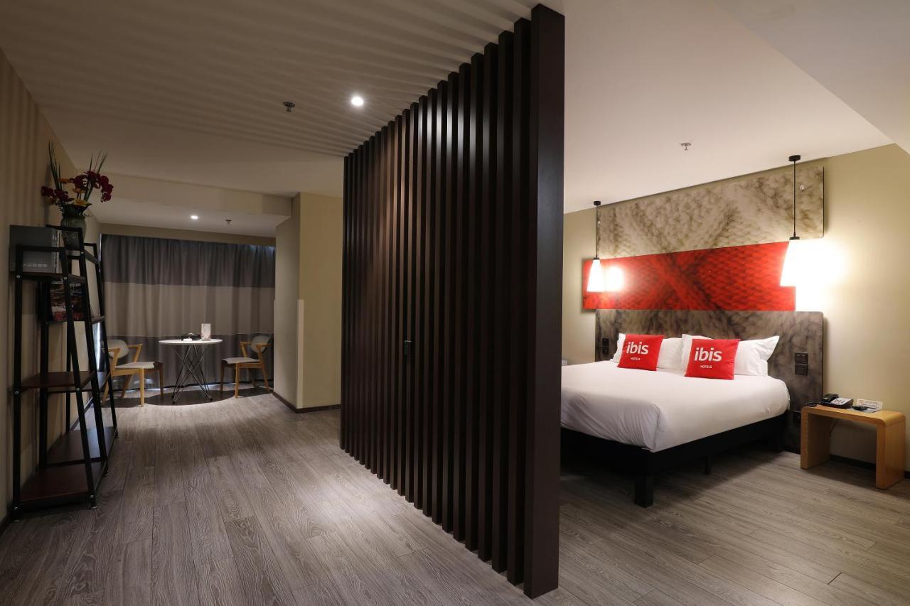 Ibis Dujiangyan Hotel Ченду Екстер'єр фото