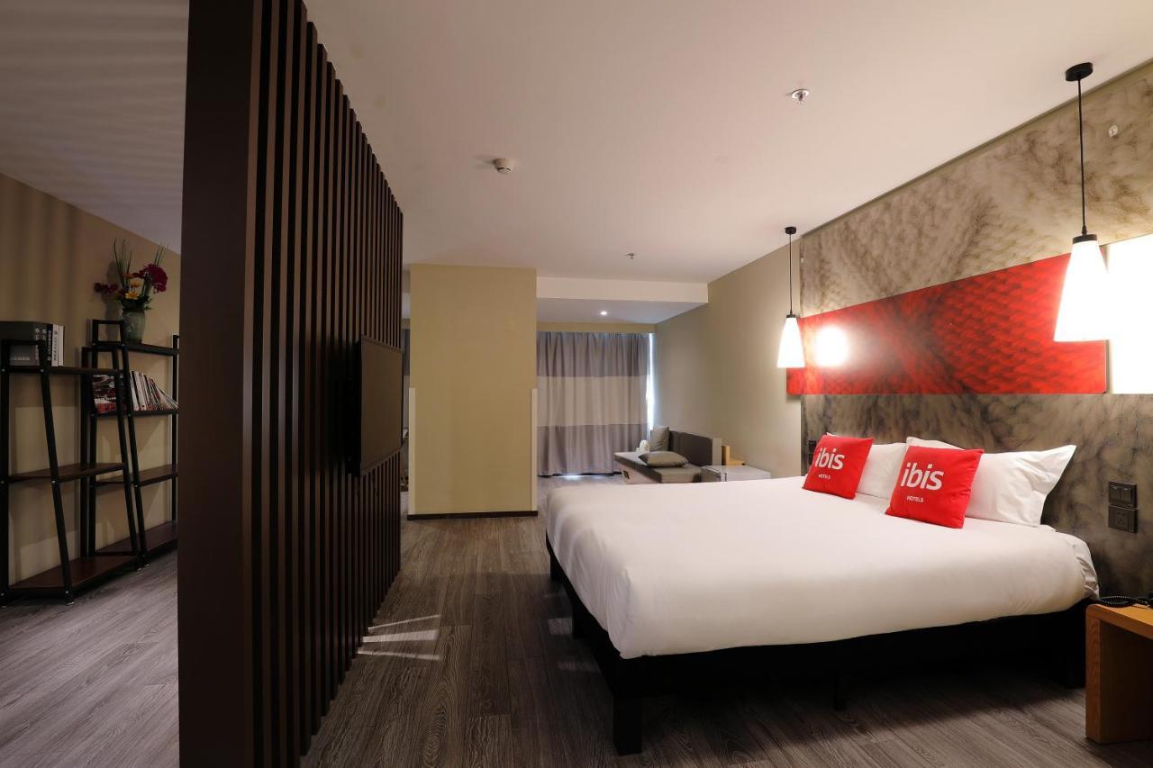 Ibis Dujiangyan Hotel Ченду Екстер'єр фото