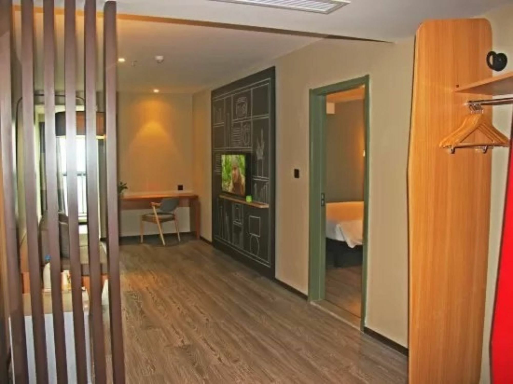 Ibis Dujiangyan Hotel Ченду Екстер'єр фото