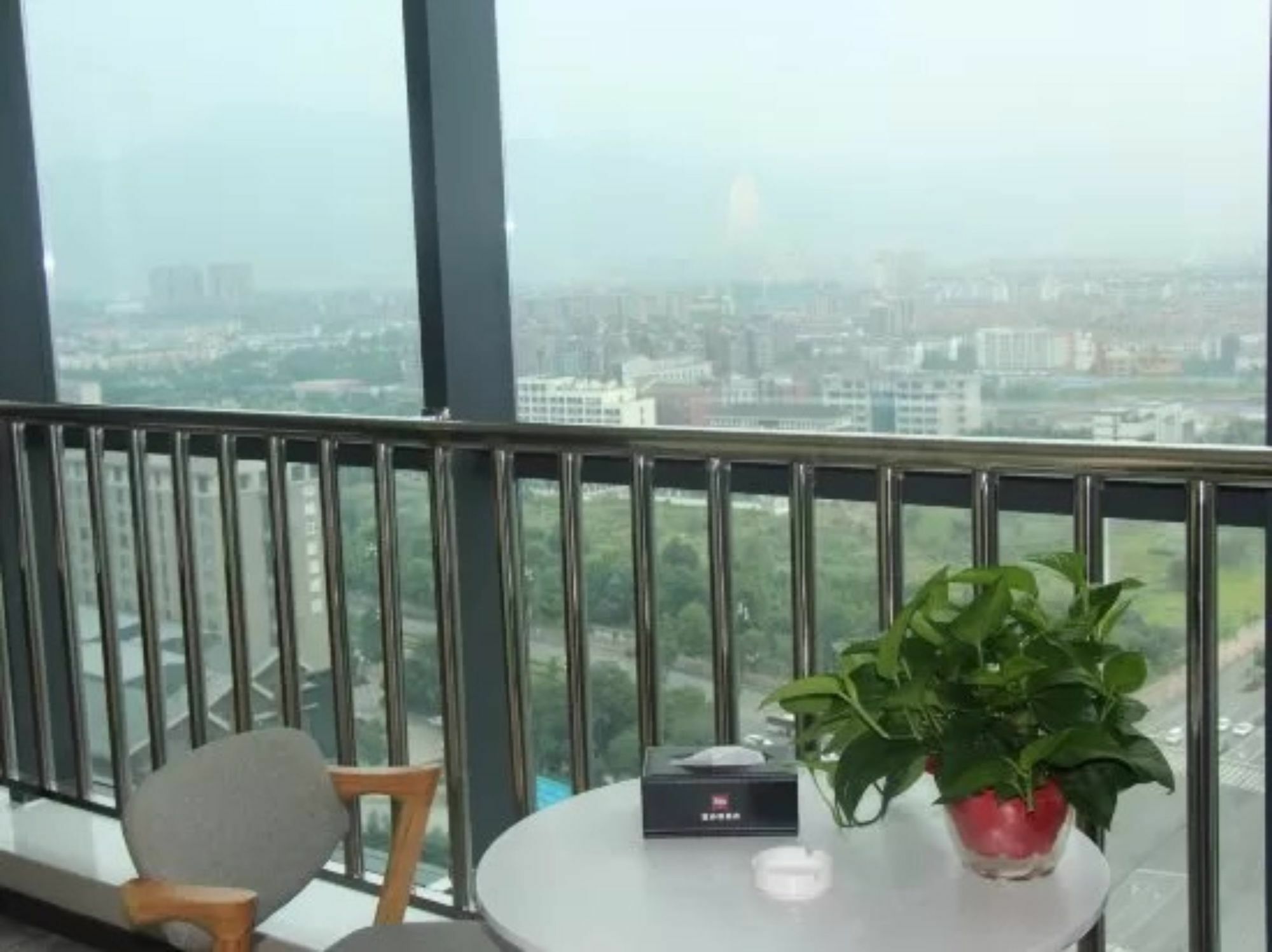 Ibis Dujiangyan Hotel Ченду Екстер'єр фото